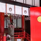 ④	春日神社（大友の家紋が残る）