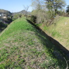 外土塁南端から北を眺める