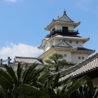 二の丸御殿玄関前より天守閣を望む