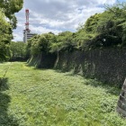 東鉄門跡付近の空堀と石垣