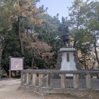 信長と濃姫の像