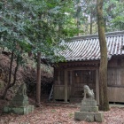 主郭に建つ秋葉神社