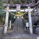 ⑩	妻耶神社の鳥居（宗麟本陣跡）