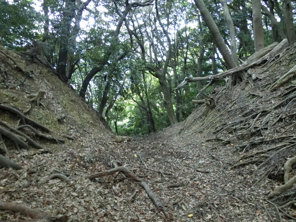 二の城戸(堀切)
