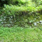 ②城山神社手前の石垣