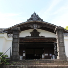 二の丸御殿門柱と御殿玄関