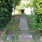 神社墳丘と祠