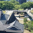 ⑥	連続桝形の上を歩く空中回廊（天守最上階より撮影）