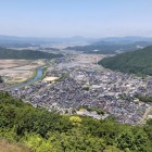 ⑩	山頂から見た景色（崖ギリギリまで近づく）