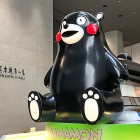 ⑩	熊本城ホールのエントランス（2F）