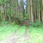 ①山への進入口