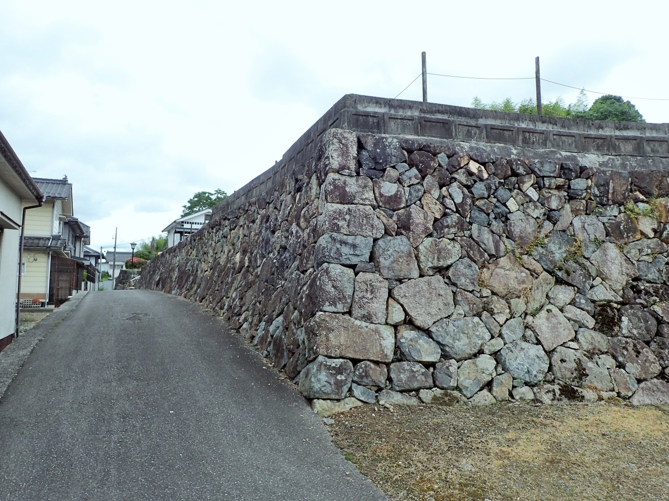 ①石垣