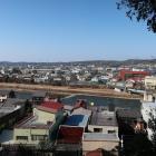 天守台から美嚢川を見下ろす