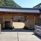 ③	中ノ御門（表門）