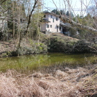 陣屋跡の堀と土橋