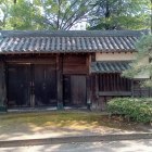 三の丸東門(現存)