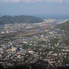 主郭部から有田川流域を見渡す