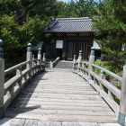 東門