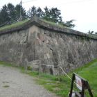 跳ね出し石垣