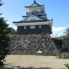 南面の天守閣・天守台