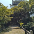 天守台の鏡石