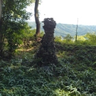 一の郭の石塔