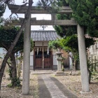 小さな神社の鳥居