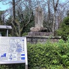 ⑨	長曾我部信親の墓