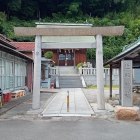 近殿神社