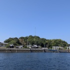 来島の全景（船より）