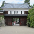 復元本丸東虎口門